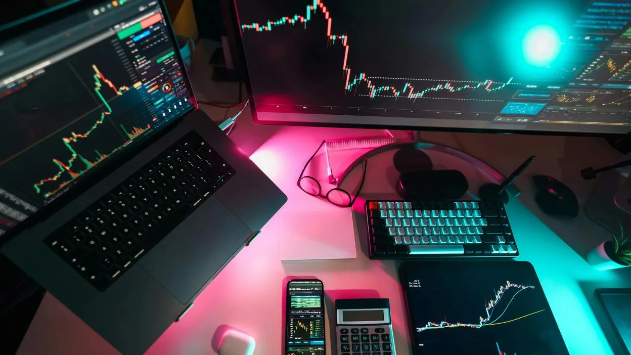 Aprender arbitragem criptográfica com  Kyptonix 